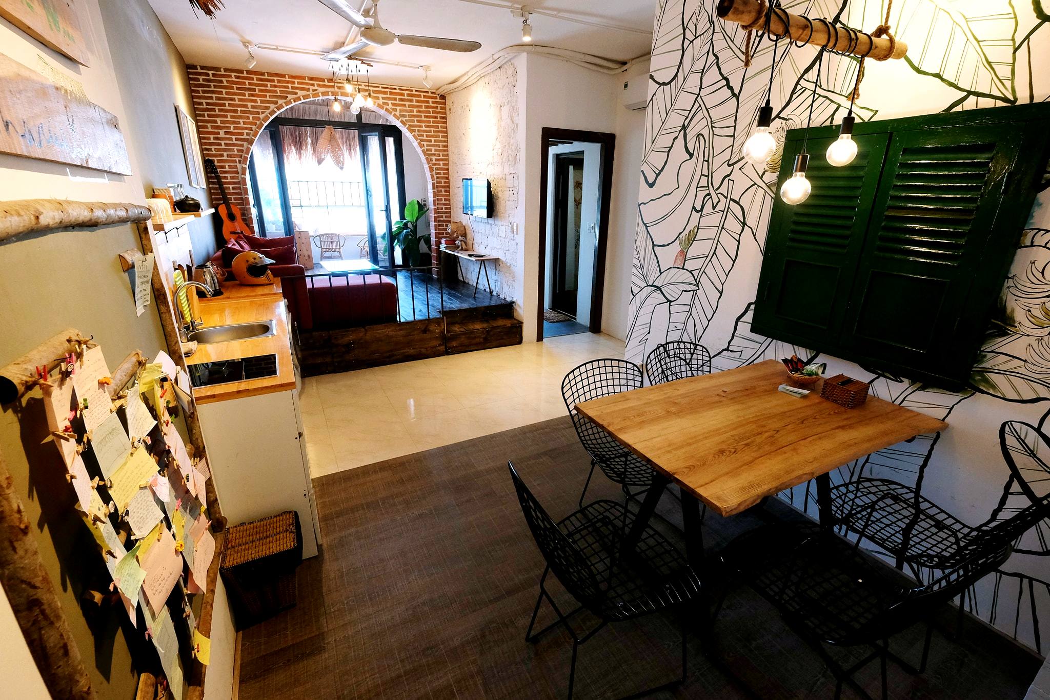 Nhà của Bu Homestay Nha Trang thiết kế theo phong cách Rustic rất thành công